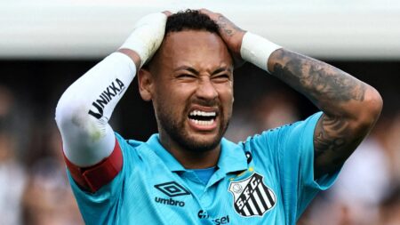 ‘Does he Google excuses?’ – Fans stunned as Neymar sidelined again with shock illness amid nightmare run at Santos