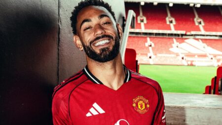 Man Utd ANNOUNCE Matheus Cunha in huge £62.5m transfer as Red Devils snap up ‘one of the most productive forwards’
