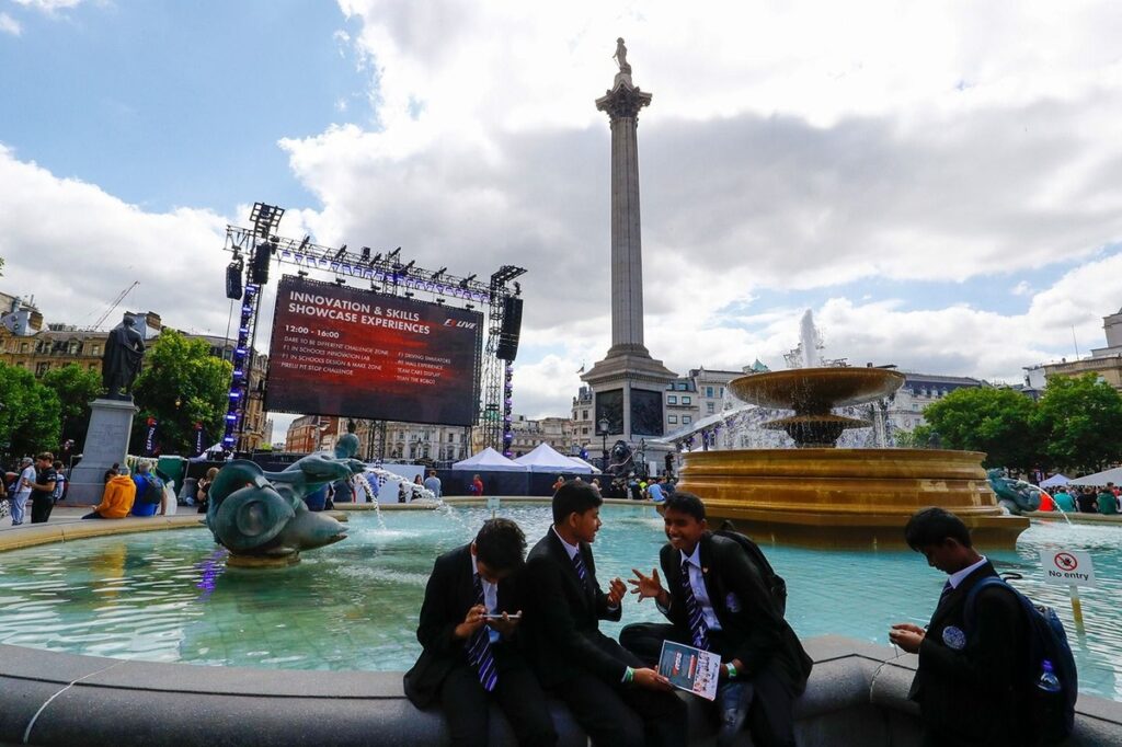 McLaren F1 team to take over London’s Trafalgar Square