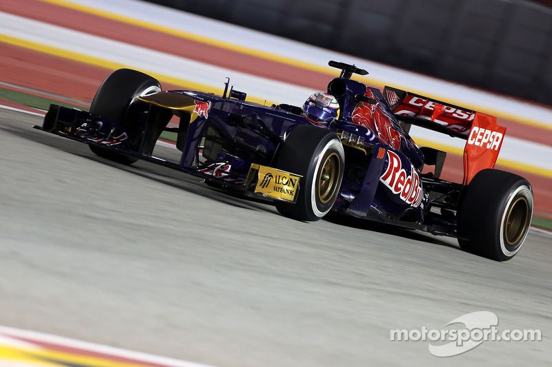 Jean-Eric Vergne dans la Toro Rosso en 2013, lors du GP de Singapour.
