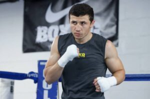 Sergio Mora Urges Jaron ‘Boots’ Ennis to Fight Israil Madrimov in 154-lb Debut: A Bold Move for a Statement Victory?
