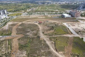 Work continues at F1’s Madrid circuit