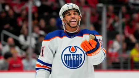 Most penalty minutes in NHL playoff game: Where Oilers-Panthers ranks among most penalized Stanley Cup Final matchups