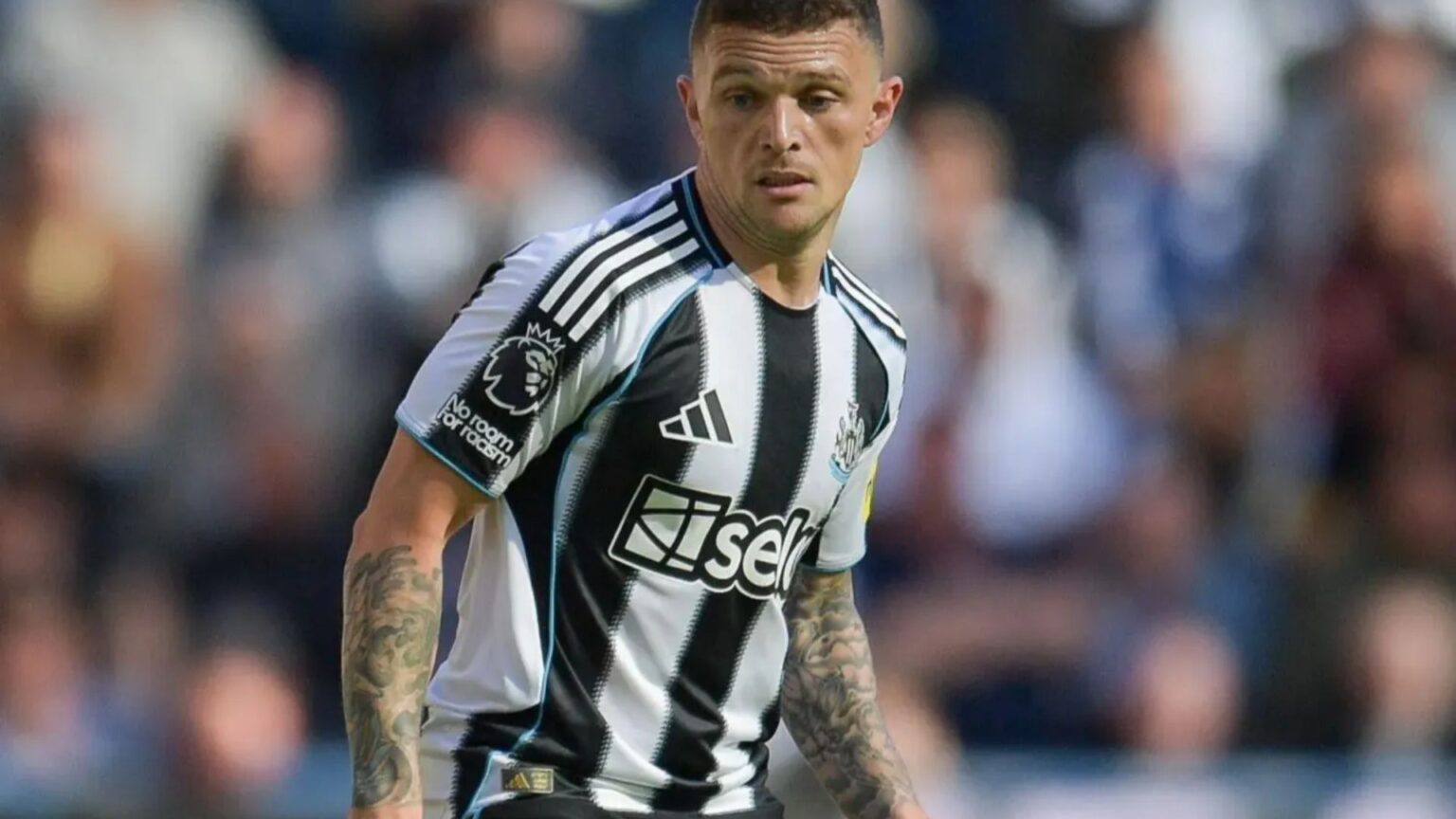 Kieran Trippier parties with two mystery blondes as star’s wife consults lawyers over their troubled marriage