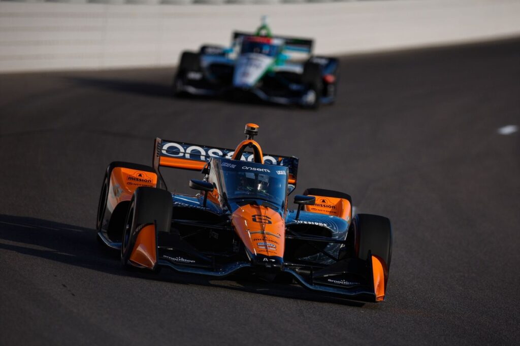 Arrow McLaren apologises for Siegel’s explicit outburst as wider feud rumbles on
