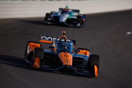 Arrow McLaren apologises for Siegel’s explicit outburst as wider feud rumbles on