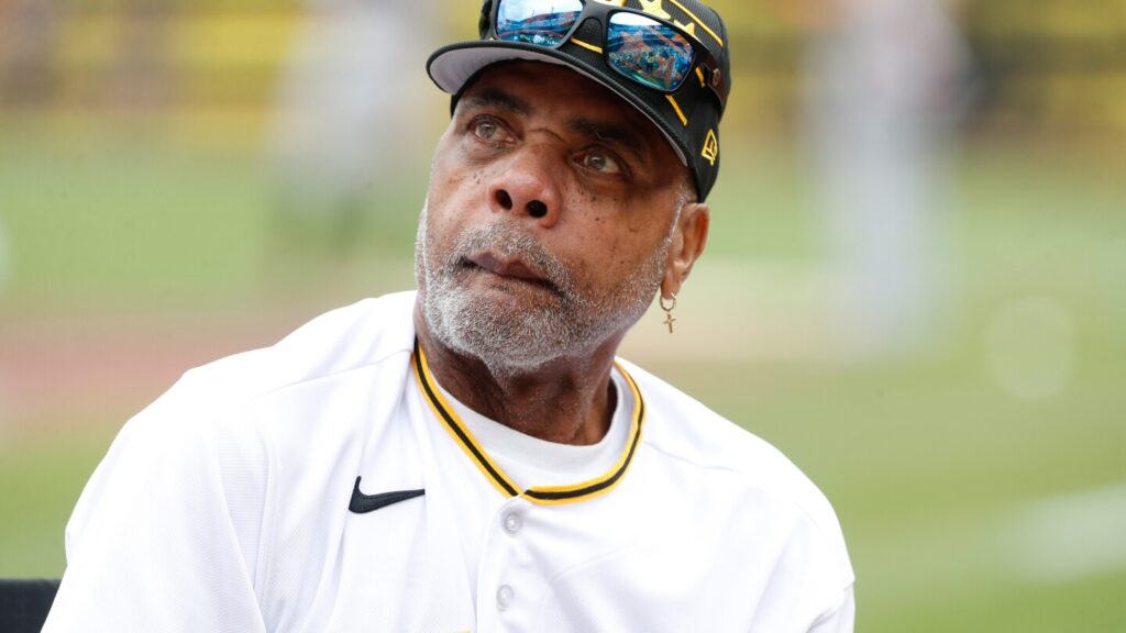 Dave Parker, hard-hitting Hall of Fame outfielder nicknamed ‘the Cobra,’ dies at 74