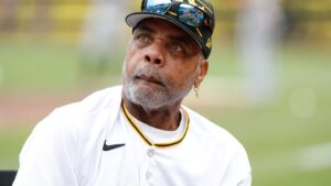 Dave Parker, hard-hitting Hall of Fame outfielder nicknamed ‘the Cobra,’ dies at 74