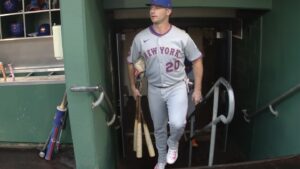 Mets hold players-only meeting after latest loss to Pirates