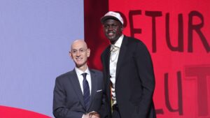 Suns pick up two centers, draft Duke’s Khaman Maluach, then trade for Hornets Mark Williams