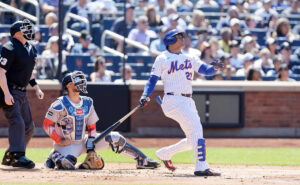 Mets hand Yankees 5th straight loss with 3 HR, including Juan Soto’s 21st, in 6-5 win