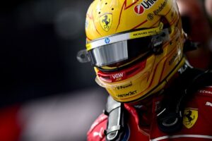 Downbeat Hamilton still struggling with “unbelievably tricky” Ferrari F1 car