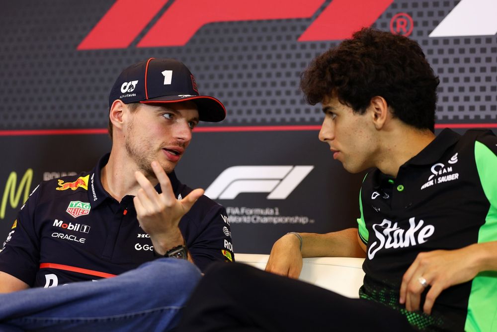 Max Verstappen, Red Bull Racing, Gabriel Bortoleto, Sauber