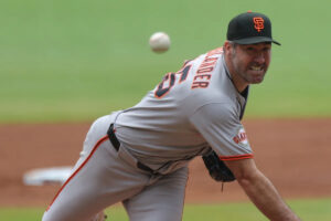 Justin Verlander picks up first win with Giants in his 17th start since joining the franchise