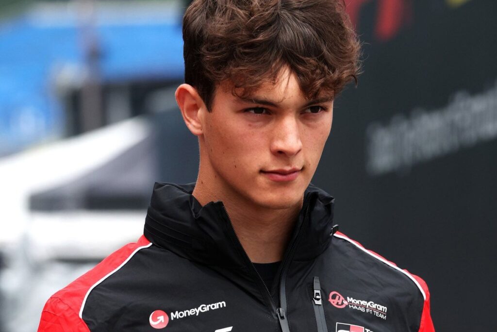 Bearman reveals three-day karting quest in Sweden