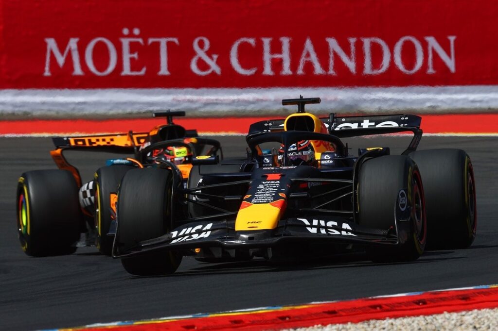 Verstappen resists Piastri’s pressure to grab sprint race win