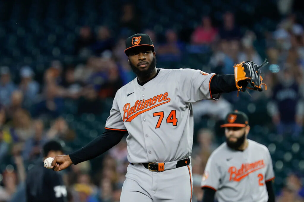 Orioles closer Felix Bautista, likely MLB trade deadline target, goes on IL with right shoulder discomfort