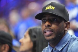 Chris Paul agrees to Clippers deal as point guard prepares for 21st NBA season