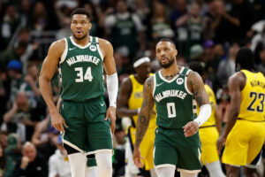 Giannis Antetokounmpo reacts to NBA free agency amid Bucks’ moves