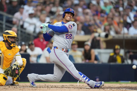 Mets star Juan Soto leaves loss to Padres early after fouling a ball off his left foot