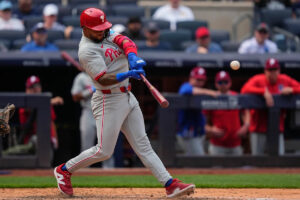 Phillies continue to hammer Yankees, Edmundo Sosa says he’s fine after pop-up collision with Brandon Marsh