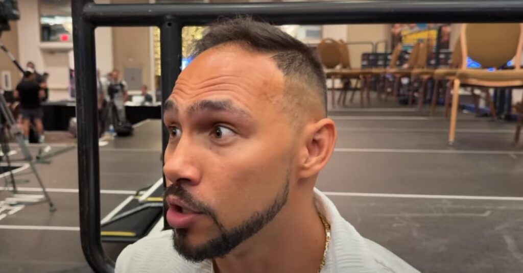 Keith Thurman Slams ‘Boots’ Ennis: “Who Do You Want? Champs or Chumps?”