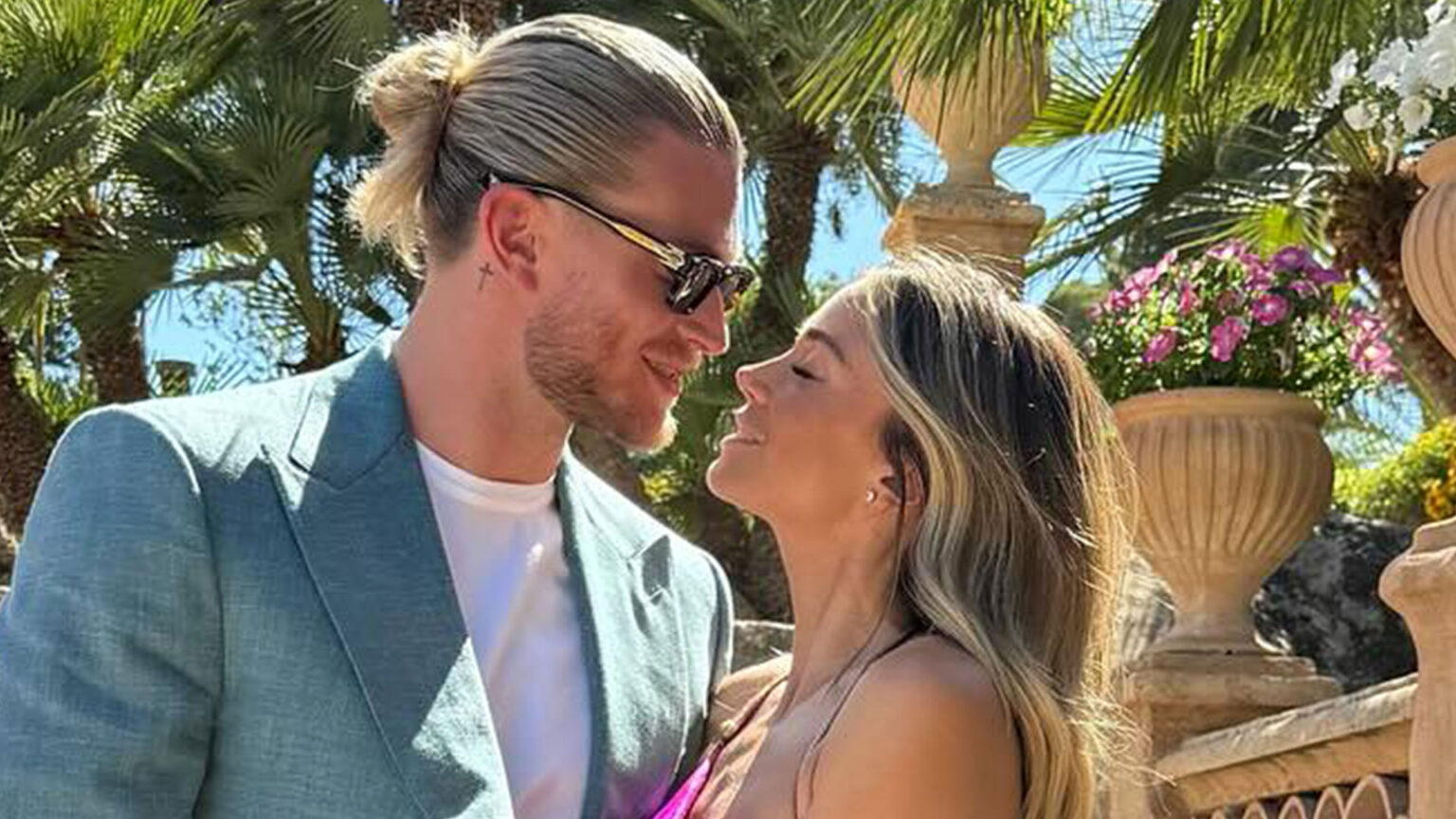Loris Karius lifts lid on relationship with Diletta Leotta after she revealed moment he locked himself in her room