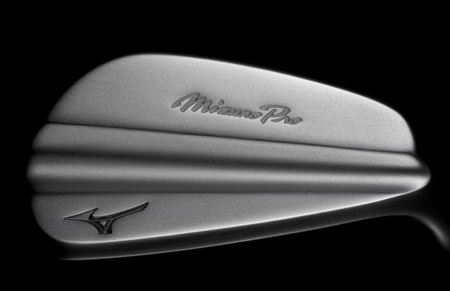 Mizuno Expands Signature Series with the Pro S-1 Muscle Back Irons