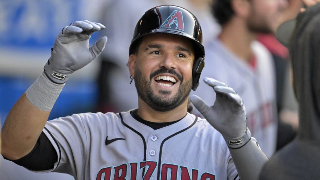 Mets, Yankees trade deadline updates: Arizona scouting both for Eugenio Suarez trade; Harrison Bader fits Mets