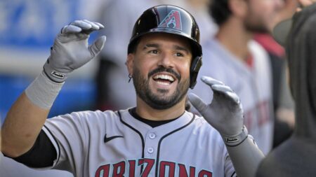 Mets, Yankees trade deadline updates: Arizona scouting both for Eugenio Suarez trade; Harrison Bader fits Mets