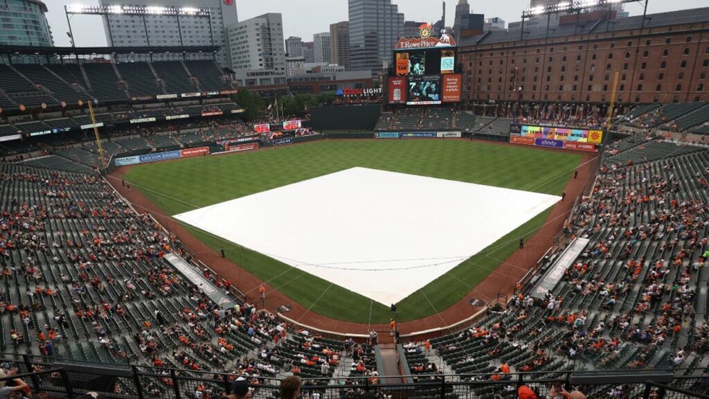 Start of Tuesday's Mets-Orioles game delayed due to inclement weather