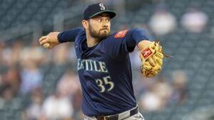 Mets signing RHP Zach Pop to major league deal: report