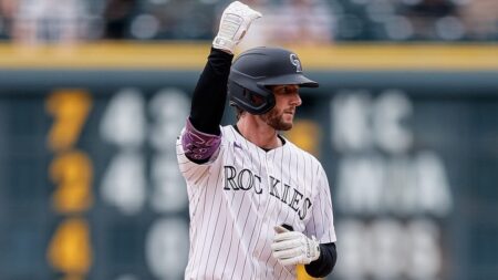 Yankees option Scott Effross, Jorbit Vivas to Triple-A Scranton/Wilkes-Barre after Ryan McMahon trade