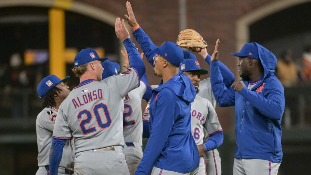 ICYMI in Mets Land: Pete Alonso's defense, Mark Vientos' timely hitting come up huge in win over Giants