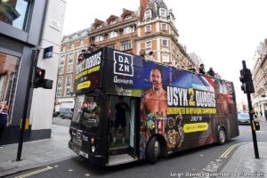 Usyk Aims for 8-0 Record Against British Fighters, Confident of Second Dubois Stoppage