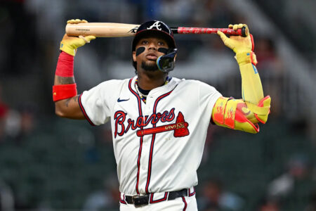 Ronald Acuña Jr. leaves in middle of Braves-Royals inning with Achilles tightness after struggling to run down deep fly ball