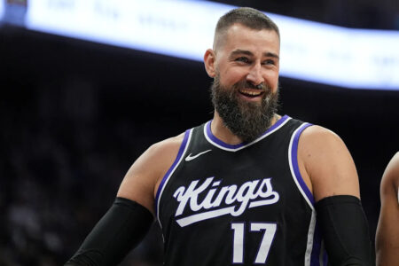 Following reported trade to Nuggets, Jonas Valanciunas considering NBA departure to play overseas: Report