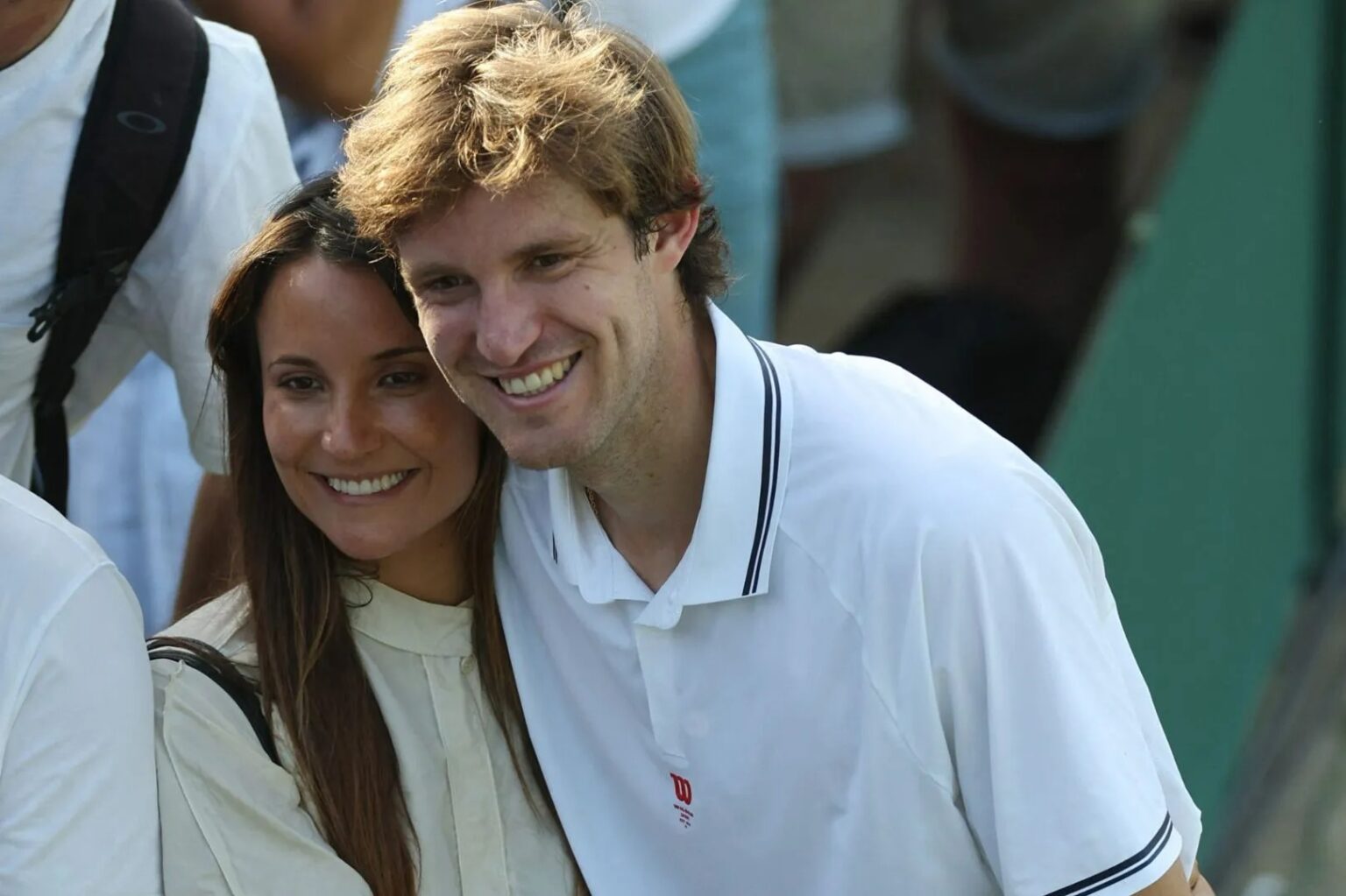 Who is Nicolas Jarry’s wife Laura Urruticoechea?