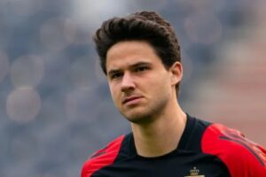 Man Utd ‘in transfer talks to sign goalkeeper Senne Lammens, 23, from Belgian side as Andre Onana replacement’