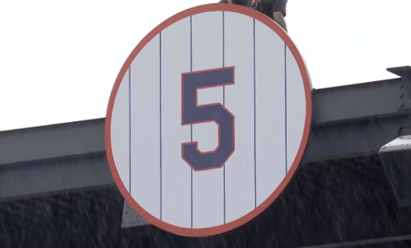 SEE IT: Mets officially unveil David Wright's No. 5 in rafters at Citi Field