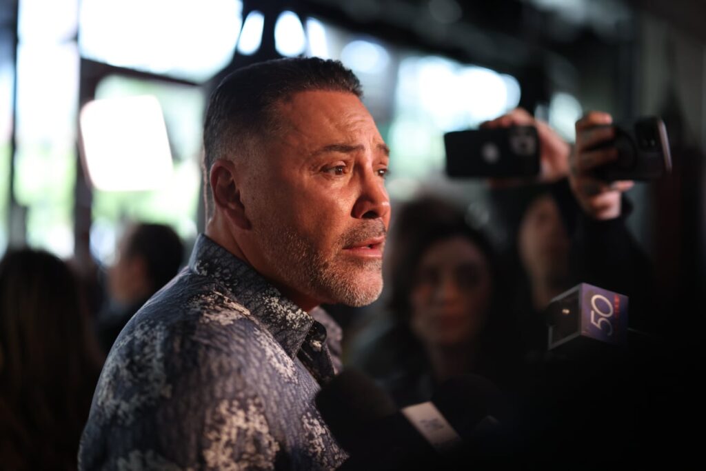 Canelo Alvarez’s “Ungrateful” Behavior: Oscar De La Hoya Reflects on Fighter Loyalty