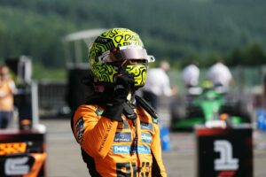 Norris pips Piastri to pole, Hamilton and Antonelli out in Q1 again