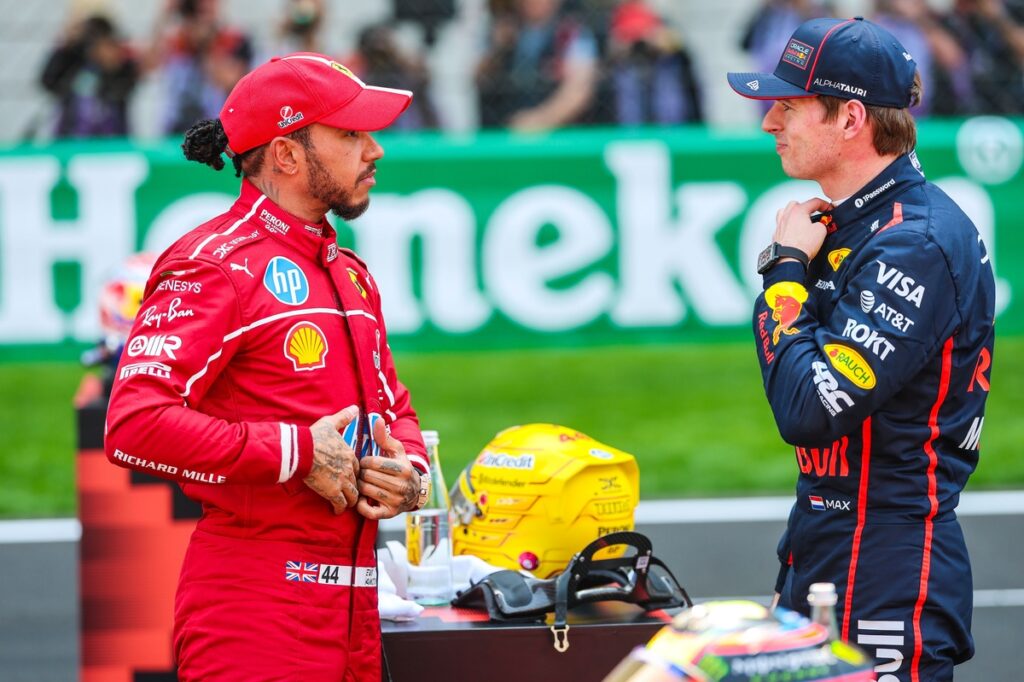 I would recommend Mercedes F1 switch to Verstappen