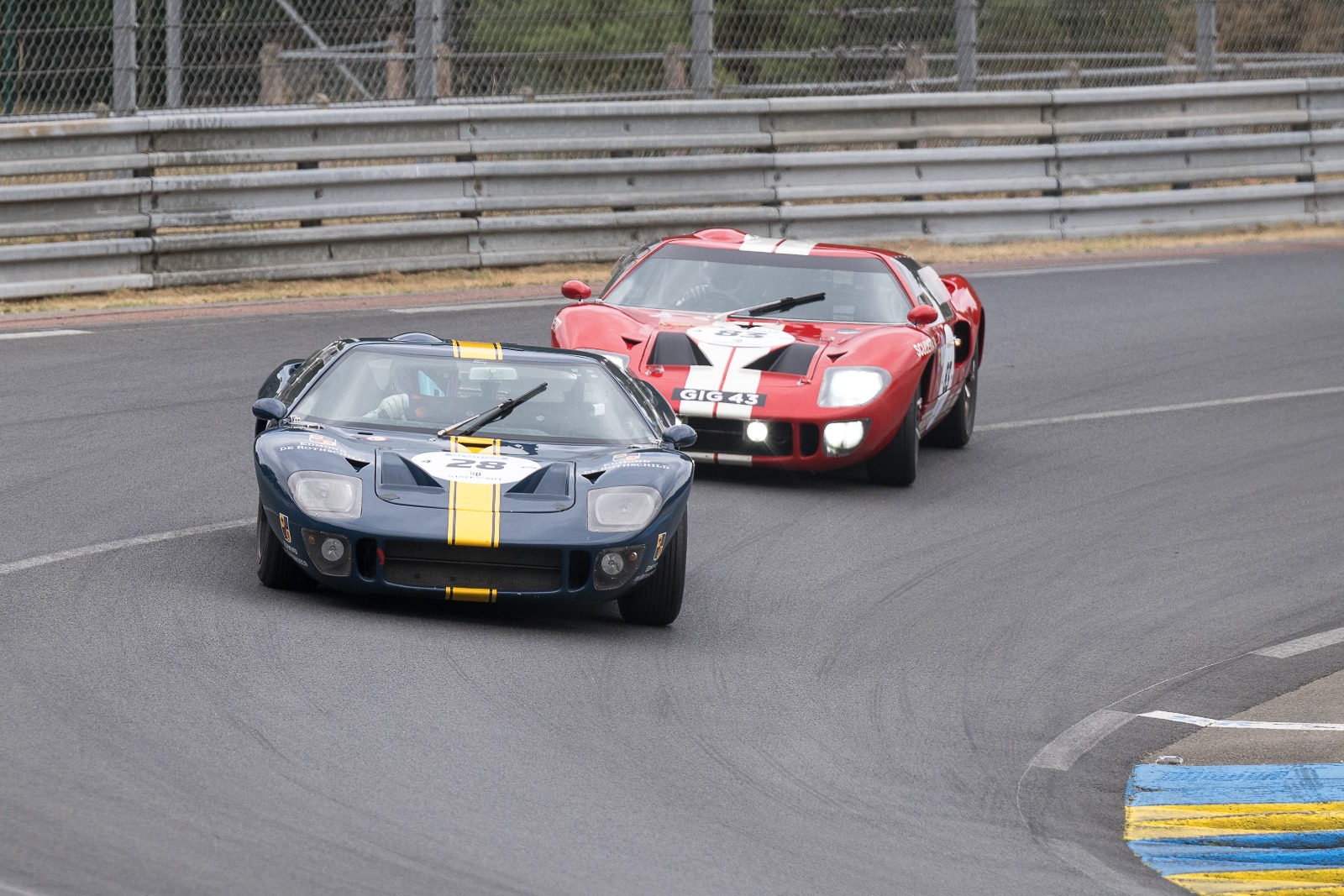 There was a great scrap among the GT40s
