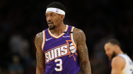 Suns’ buyout of Bradley Beal reportedly near completion, Clippers considered frontrunners to sign guard