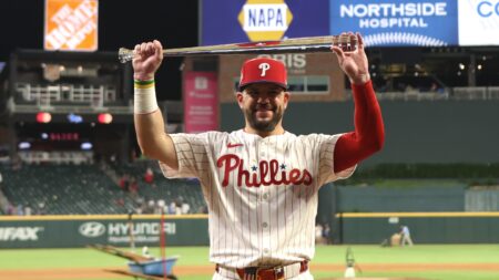Kyle Schwarber’s 3 homers in All-Star Game’s first tiebreaking swing-off lift NL over AL