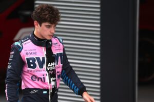Colapinto crashes Alpine F1 car in Pirelli test