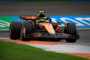 Norris edges Piastri ahead of qualifying