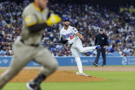 Plaschke: The ‘legend’ Clayton Kershaw is legendary again for Dodgers