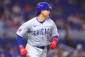 Cubs catcher Miguel Amaya carted off field after awkward fall at first in win over Blue Jays
